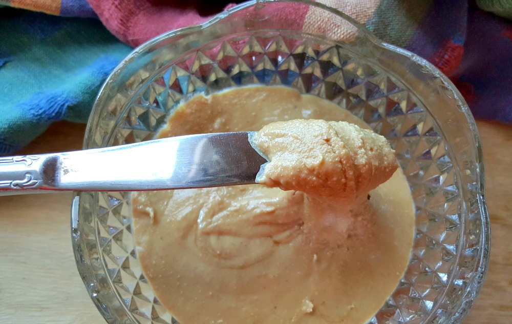 Creamy Cashew Butter: Easy and Delicious in 15 minutes